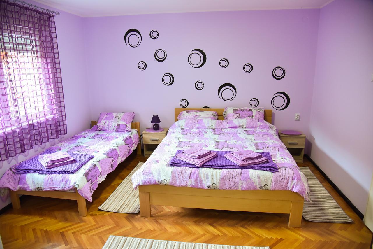 Prenociste Pilot Hotel Ni Exterior foto